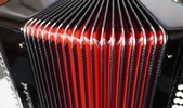 Classic 18-fold bellows,<br>in your choice of colors